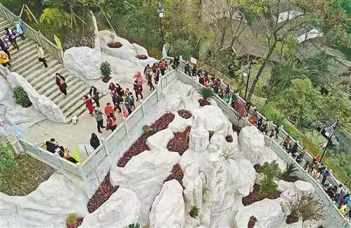 乐园把城市建成美丽家园沙坪坝城市公园成为市民(图2) 乐园把城市建成美丽家园沙坪坝城市公园成为市民(图2)